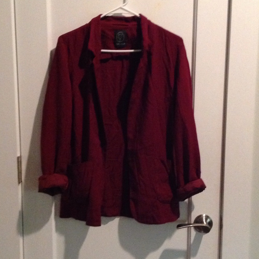 Aritzia's Talula brand burgundy blazer