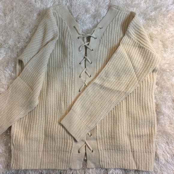 Oversized Lace up back chunky sweater - Picture 6 of 7