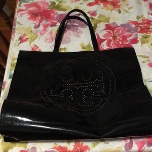 Large Tory Burch Ella logo tote