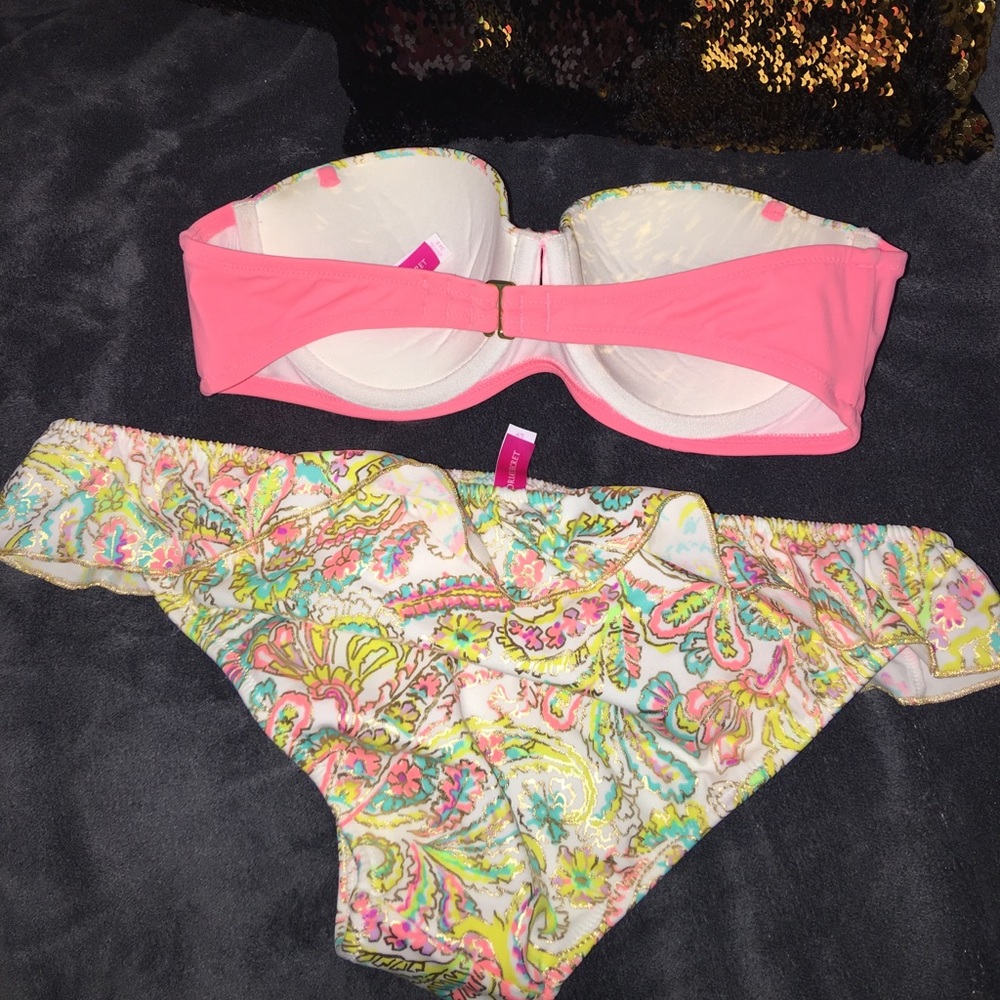 Victoria’s Secret bathing suit - Picture 2 of 4