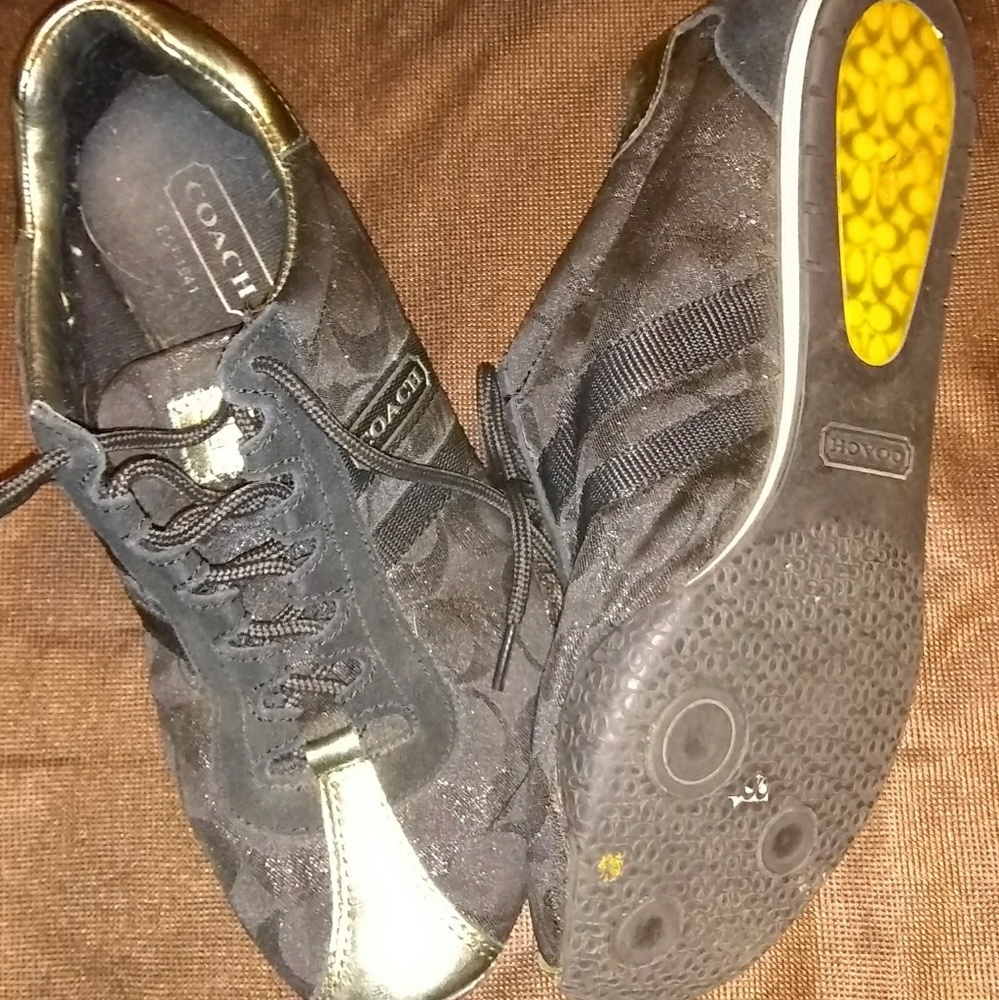 "Coach" Size 7 Shoes