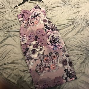BNWT Beautiful Boohoo floral dress!