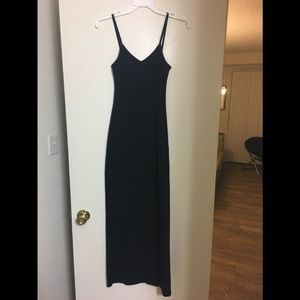Black body fitted dress