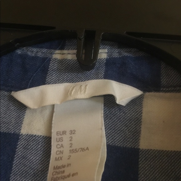 HM shirt - Picture 2 of 2
