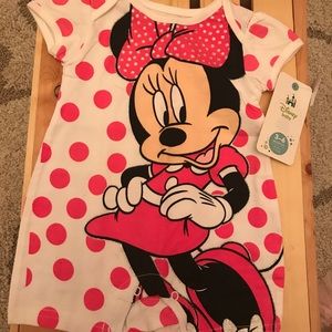 NWT DISNEY MINNIE MOUSE ROMPER 3-6 Months