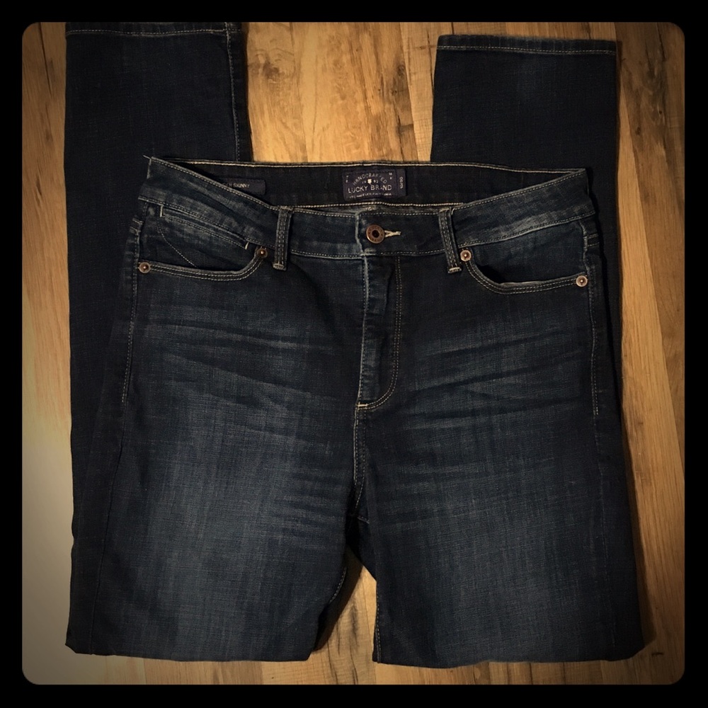 Brand new WOT never worn Lucky Brand jeans