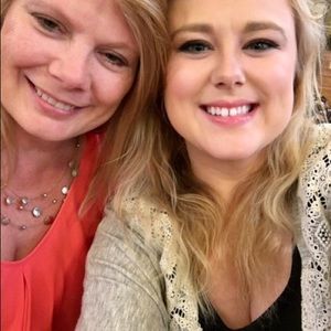 Meet your Posher, Brenda