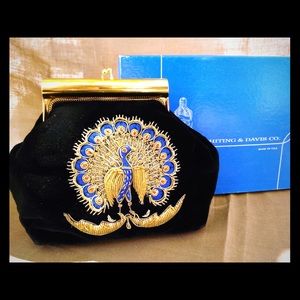 Beautiful vintage WHITING & DAVIS 1960's PURSE