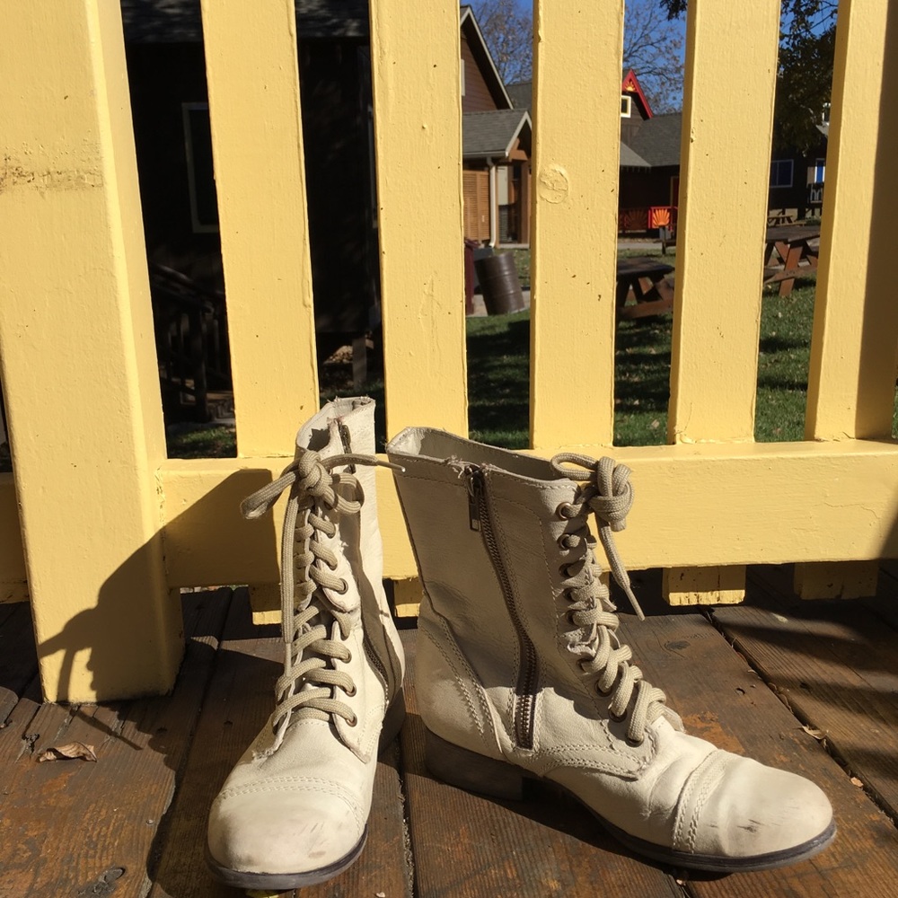 Steve Madden Troopa Distressed Leather Boots!
