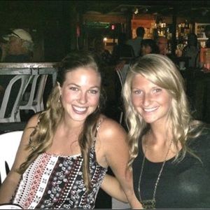 Meet your Posher, Emily