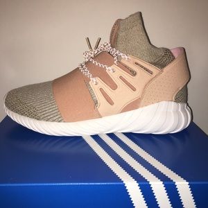 Adidas tubular
