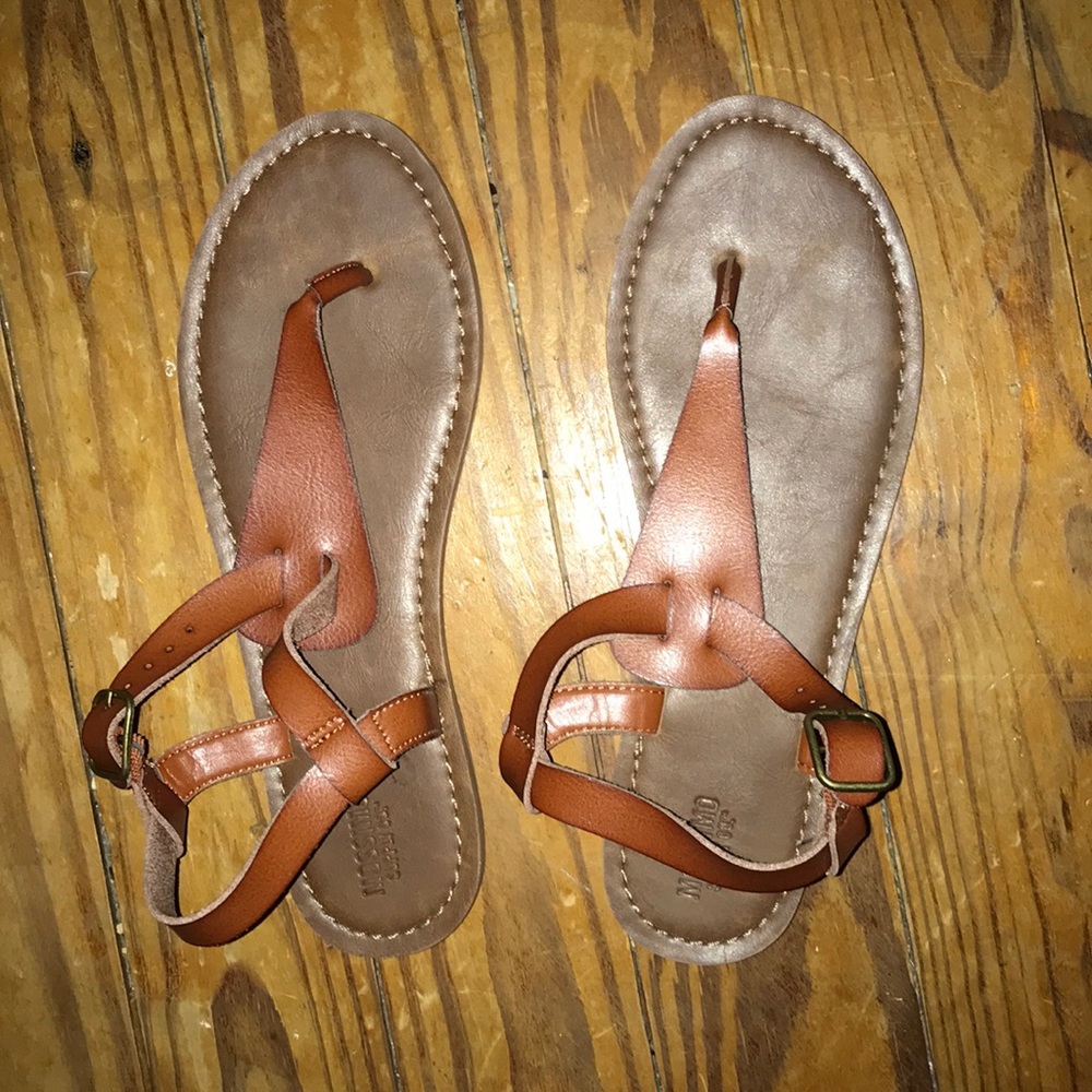 Women’s Sandals