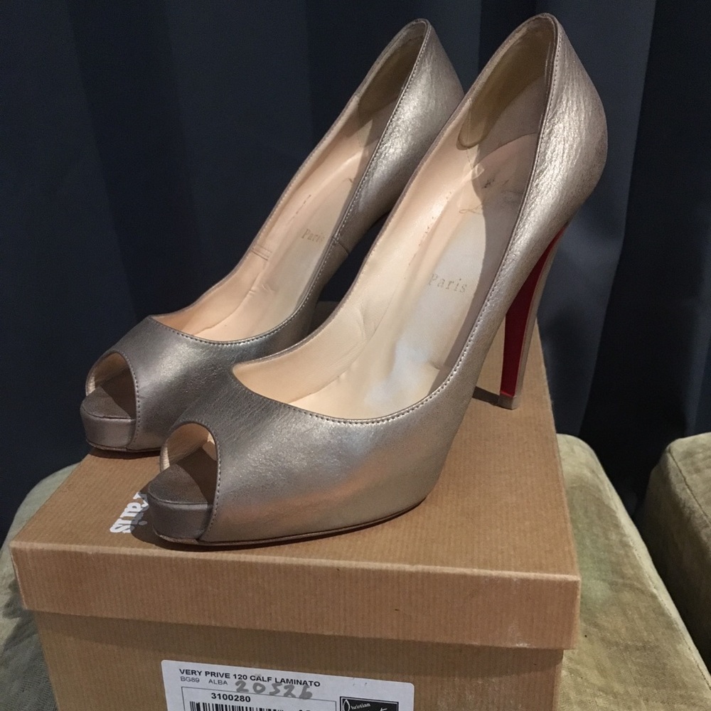 Christian Louboutin peep toe platform