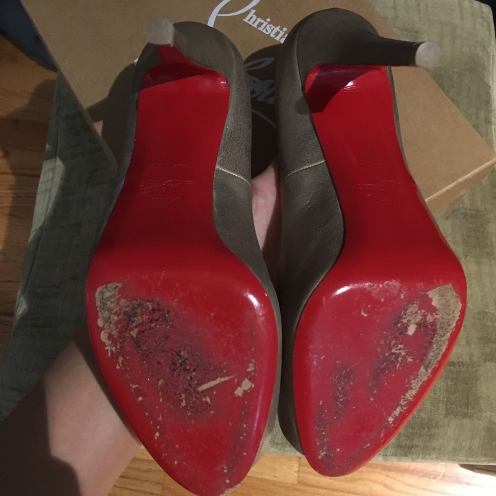 Christian Louboutin peep toe platform - Picture 4 of 5