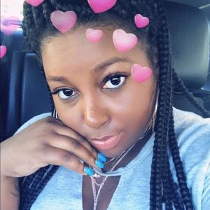 Meet your Posher, Tiffany