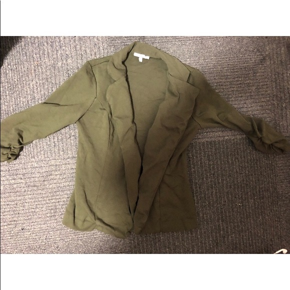 Olive Ruched sleeve blazer! - Picture 1 of 1