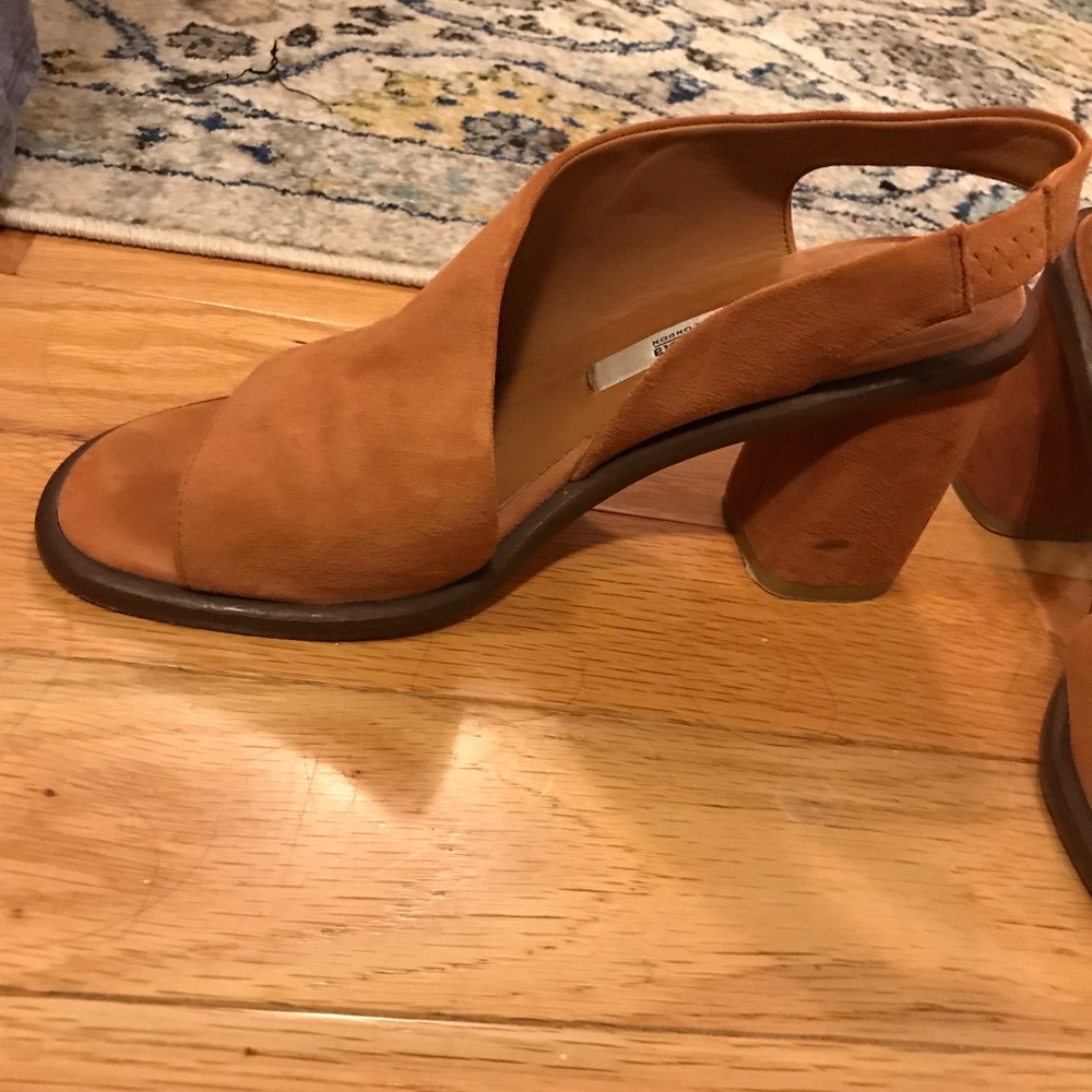 Miista London Chunky “Velvet” Heels - Picture 4 of 7