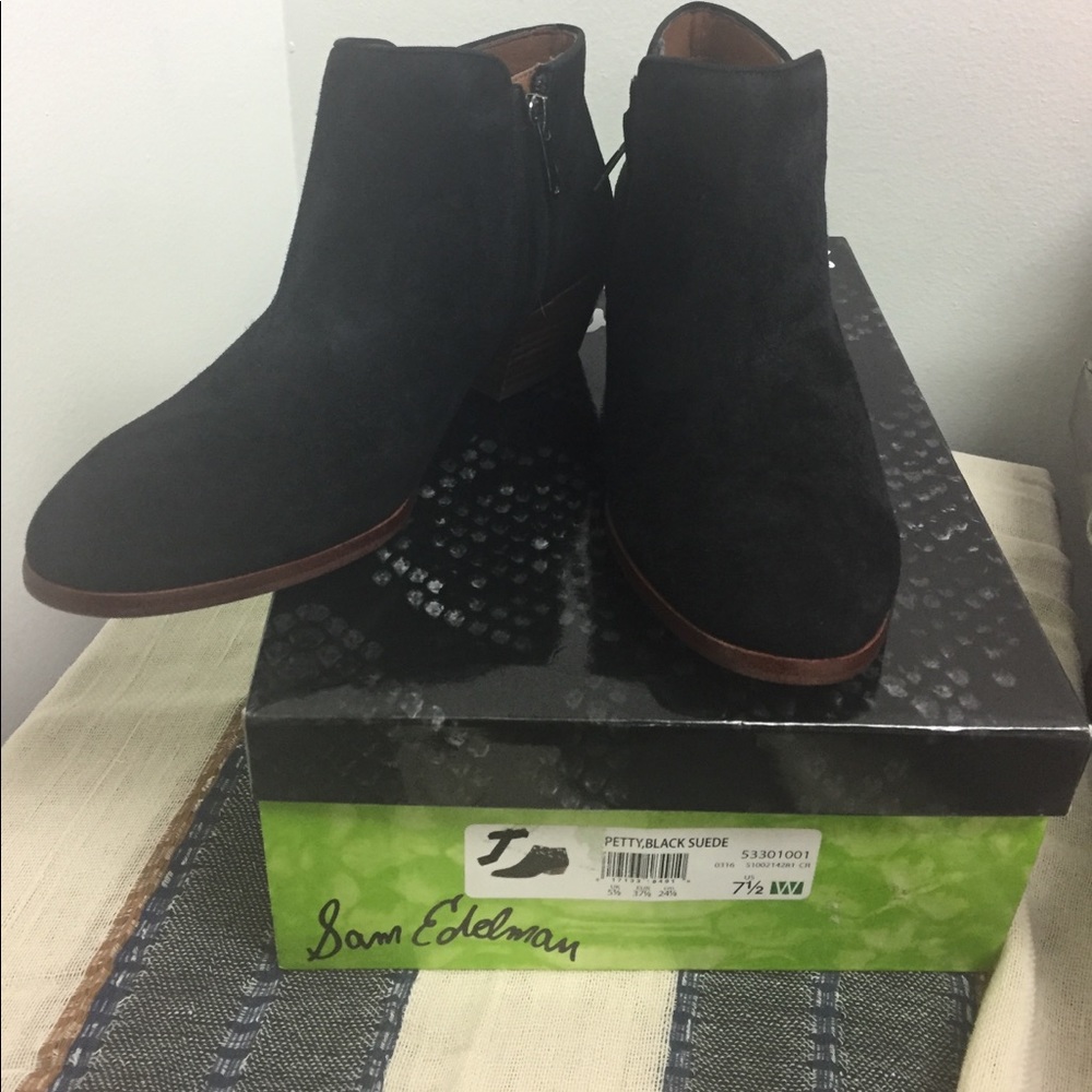 Sam Edelman Petty Ankle Black Bootie NEW - Picture 3 of 4