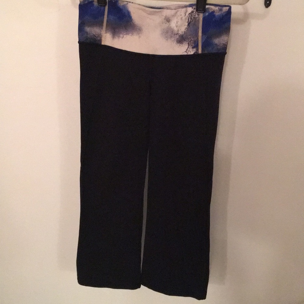 Lululemon cropped leggings