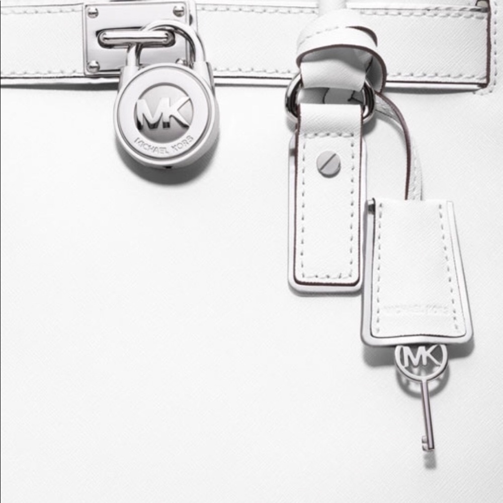 Michael Kors “the Hamilton collection” Lg version