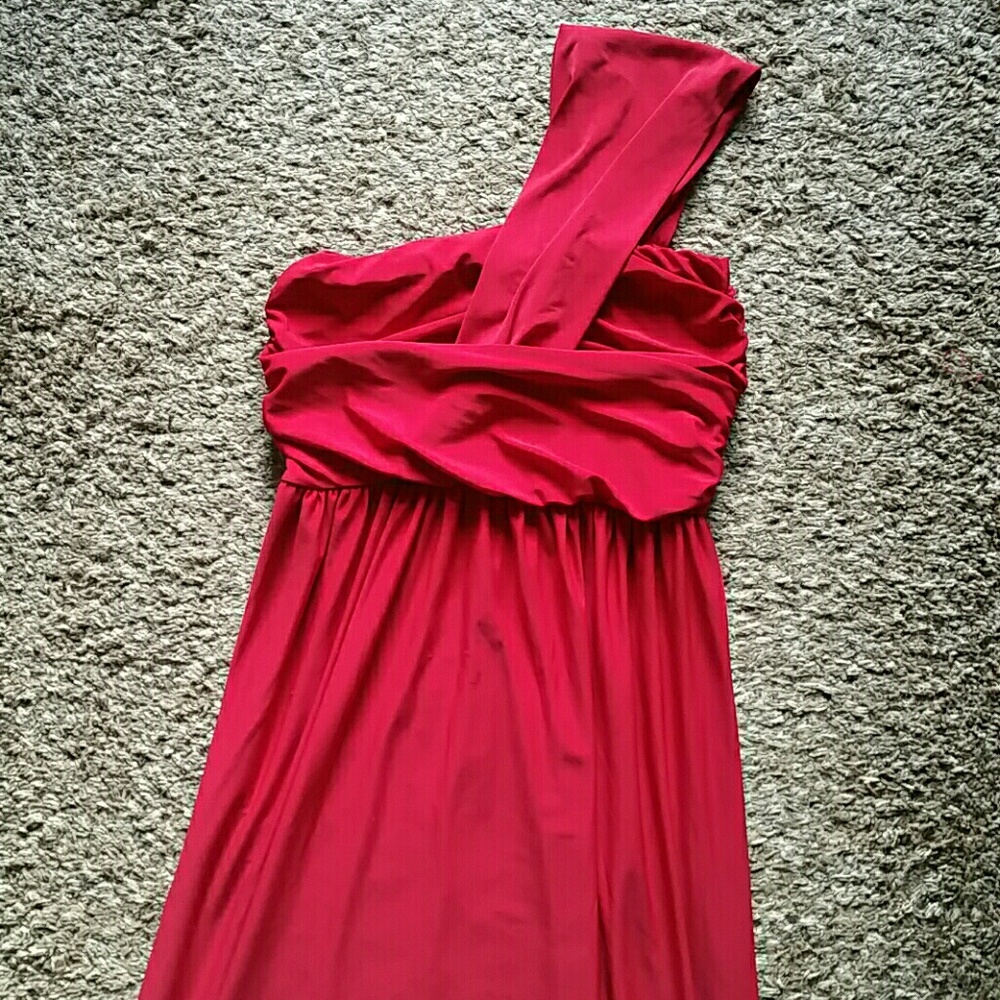 One shoulder dress