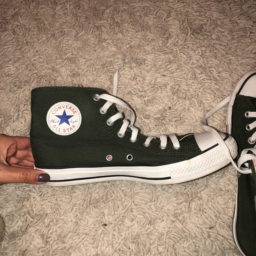 Army green hightop converse with pink inside flaps