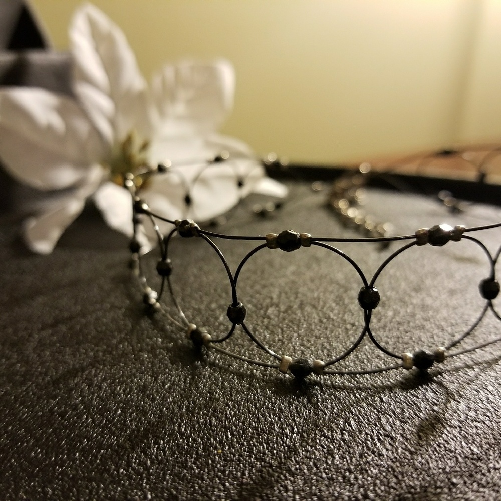 Choker Necklace