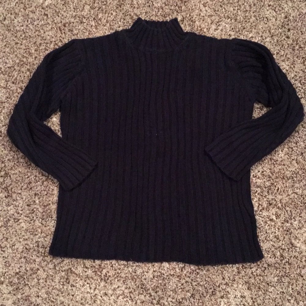 ⚠️Ribbed knit mock turtleneck