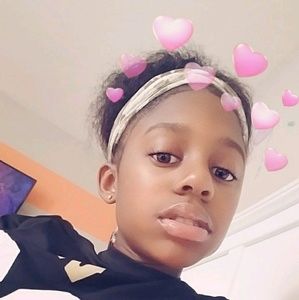 Meet your Posher, Kyra