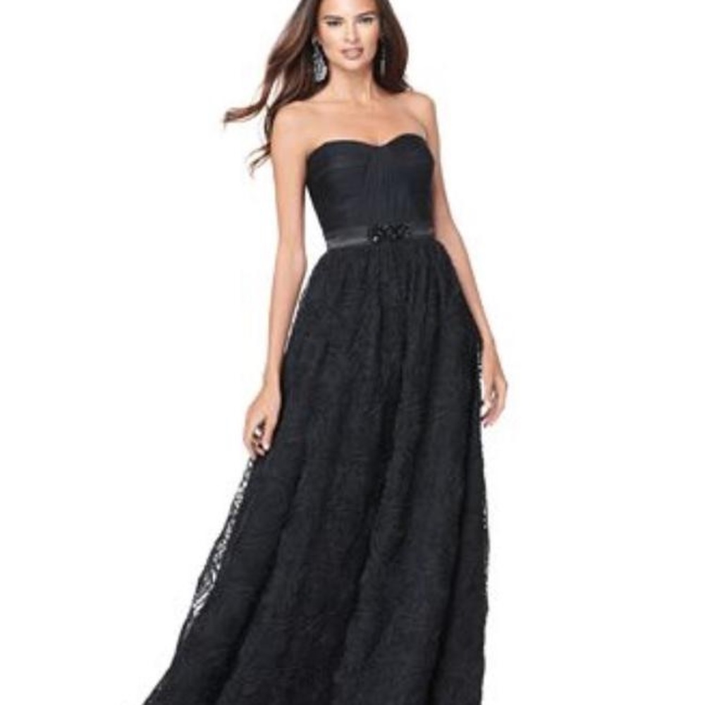 Gorgeous Adrianna Papell Formal Dress