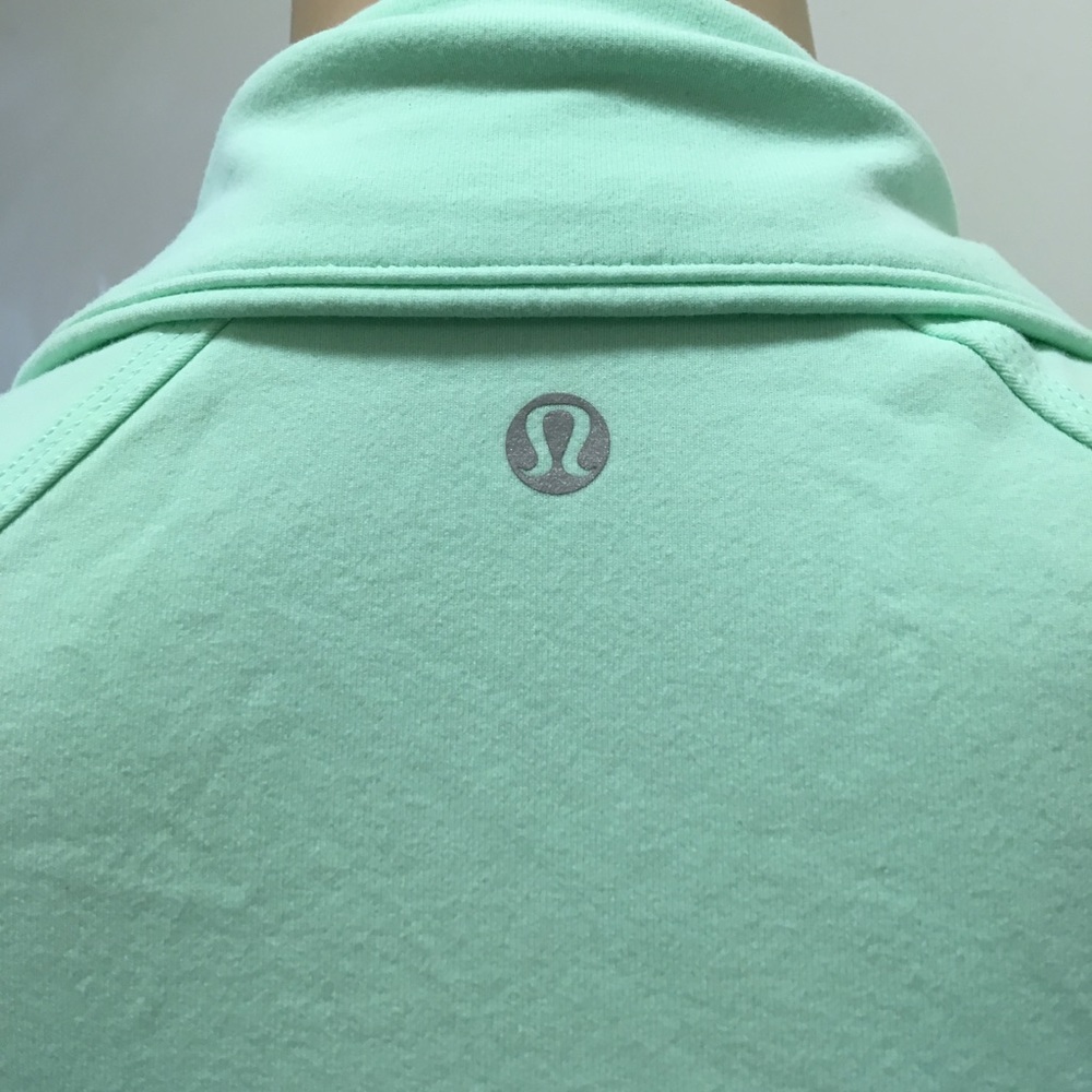 Lululemon jacket - Picture 5 of 7