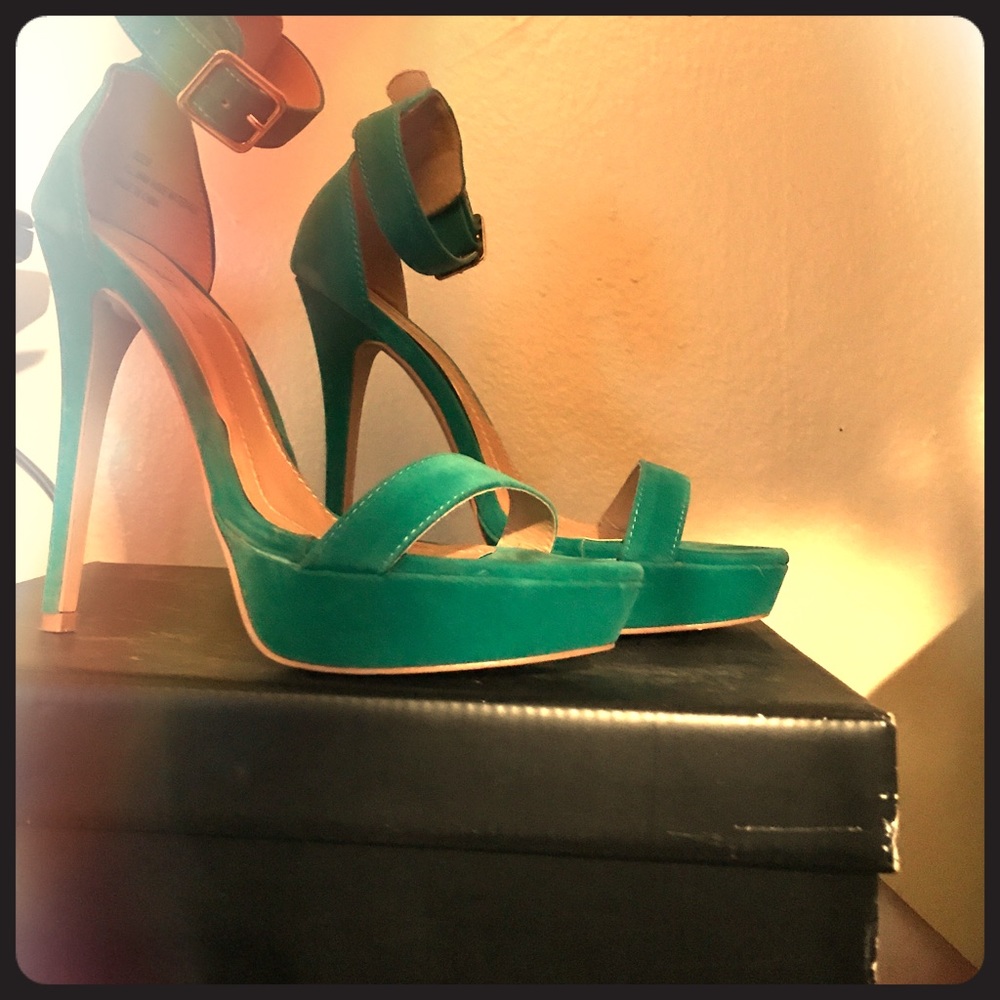 JustFab “Velvet Turquoise” Stilettos