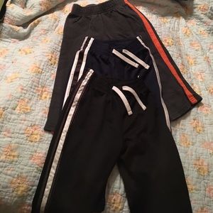 Jumping Beans 2T sweatpants bundle