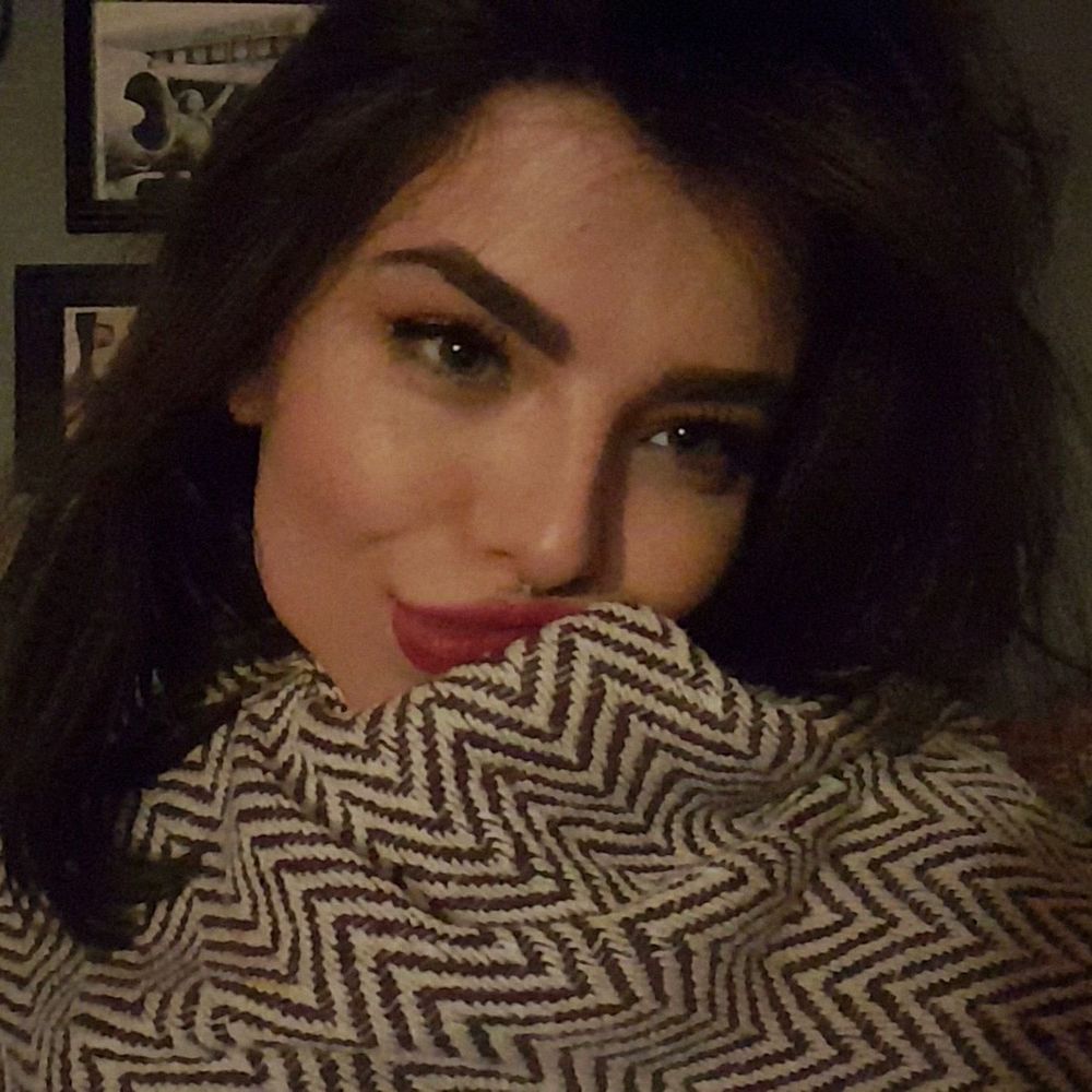 Meet your Posher, Kara