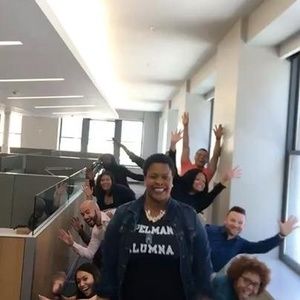 Meet your Posher, Crystal