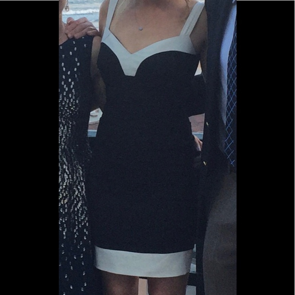 Nicole Miller black and white ruched dress