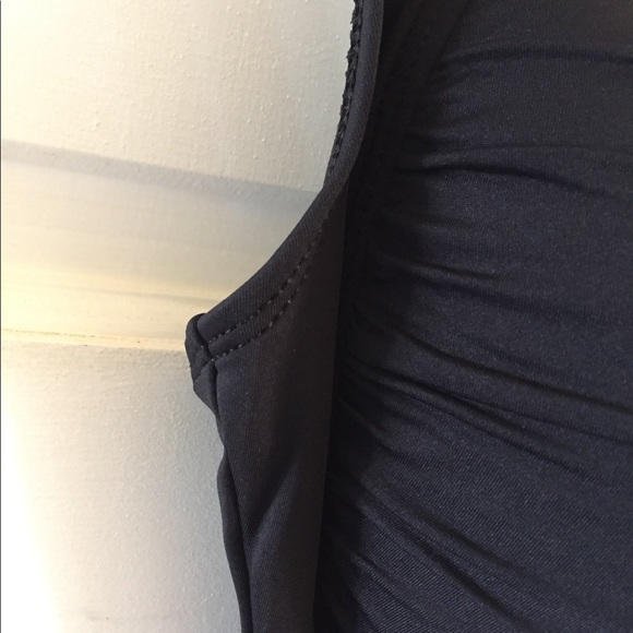 SOLD.  La Blanca Bathing Suit EUC - Picture 3 of 6