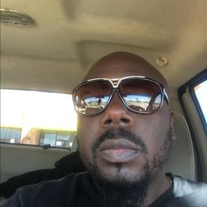 Meet your Posher, Gerald