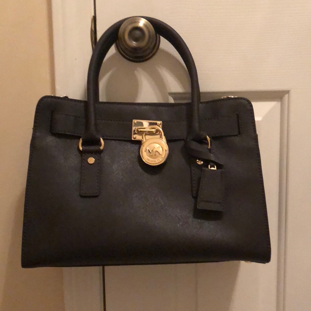 BRAND NEW! Michael KORS purse