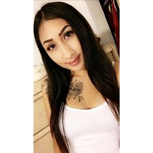 Meet your Posher, Juliana