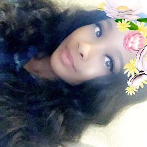 Meet your Posher, Leah