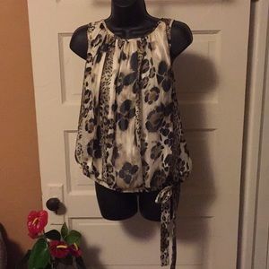 Animal print top sleeveless