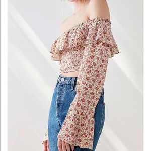 NWT Off-The-Shoulder Crop Top