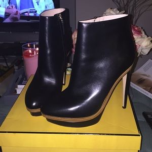 ORIGINAL NEW FENDI BOOTS