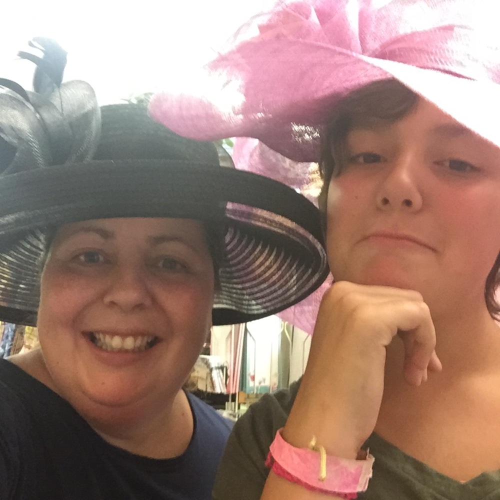 Meet your Posher, Suzanne