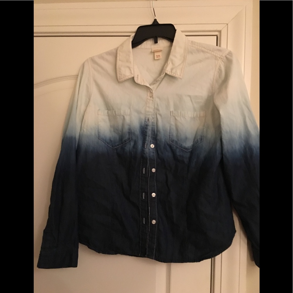 Long sleeve ombré shirt