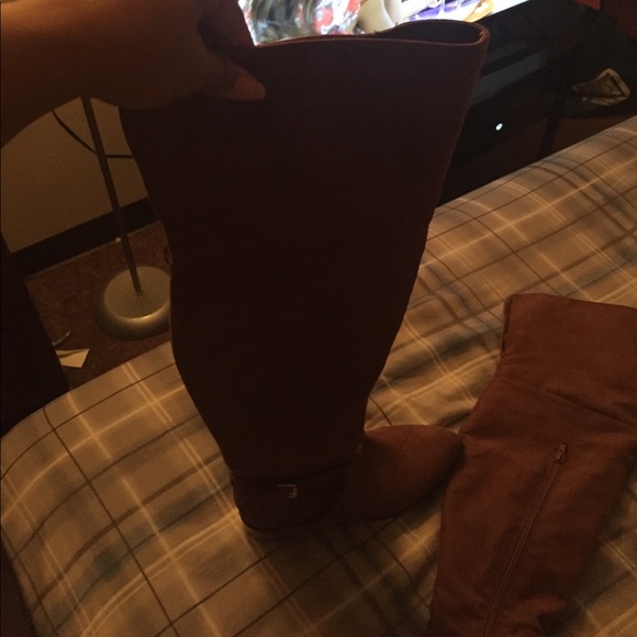 Brown Suede Knee High Boots - Picture 4 of 4