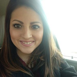 Meet your Posher, Kimberly