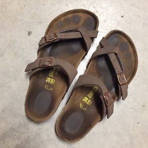 Birkenstock Mayari sandals