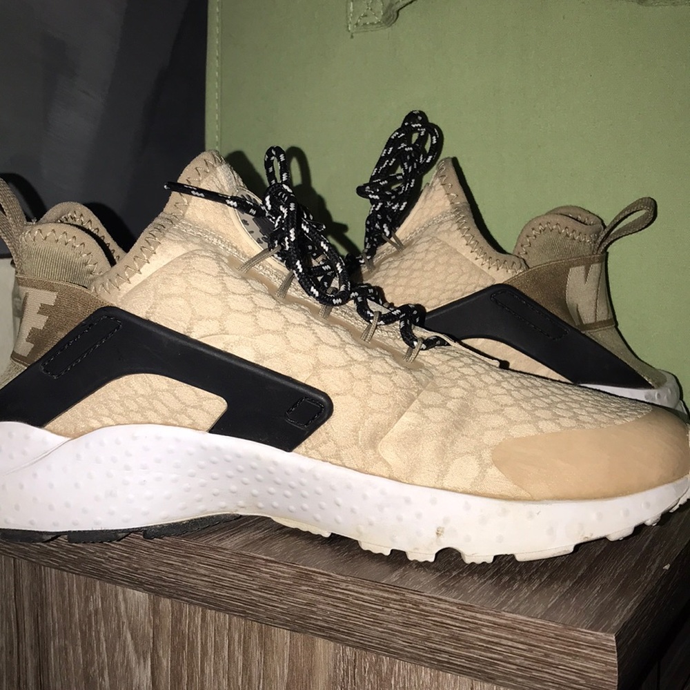 Nike Huaraches